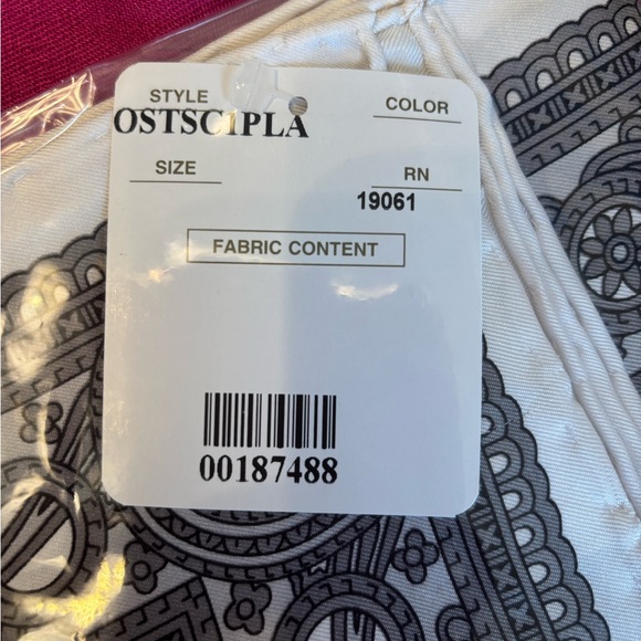 Doncaster 100% Silk Scarf New With Tag - Picture 8 of 8